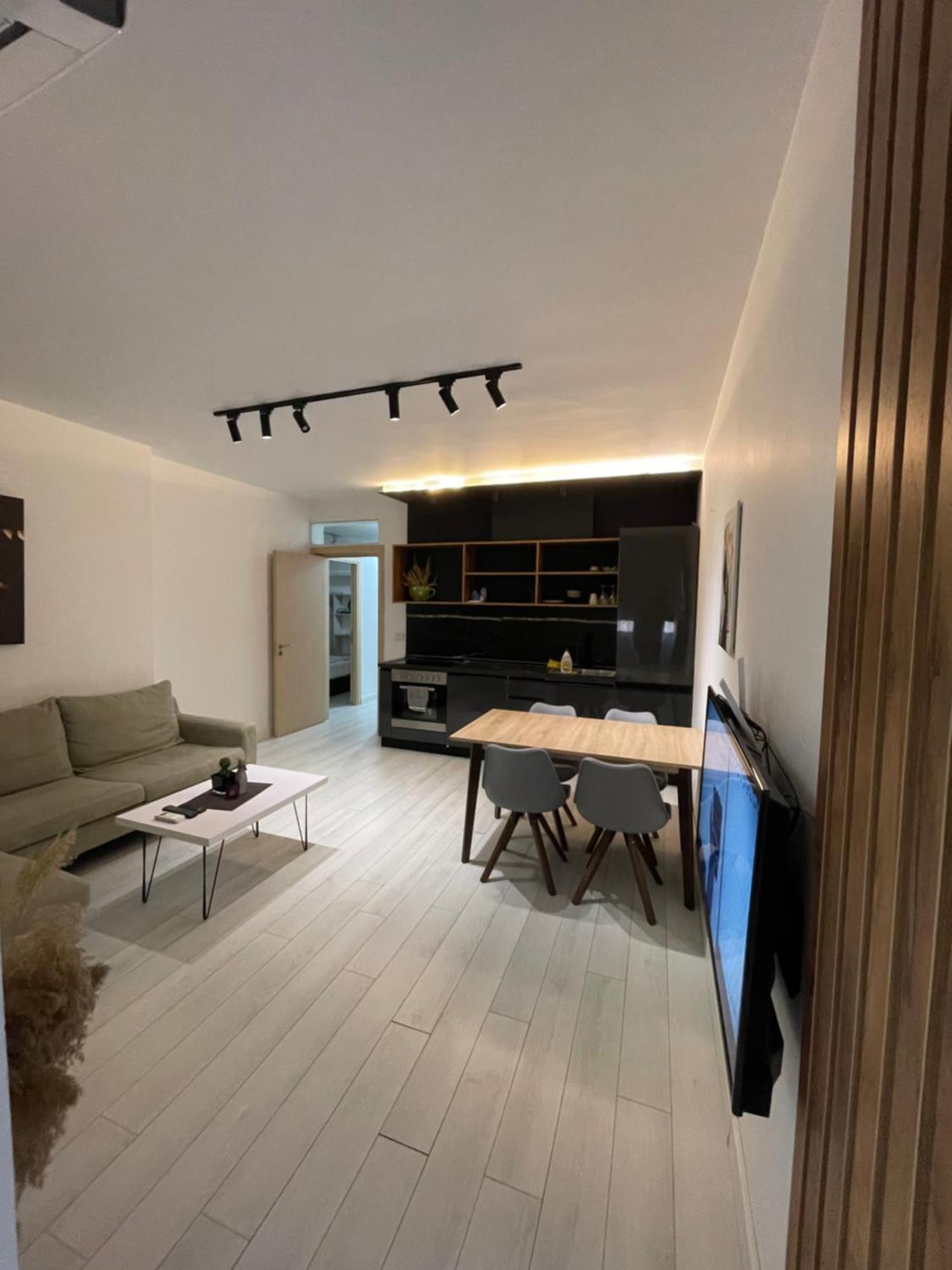 Your Apartment Tirana City Centre Ngoại thất bức ảnh